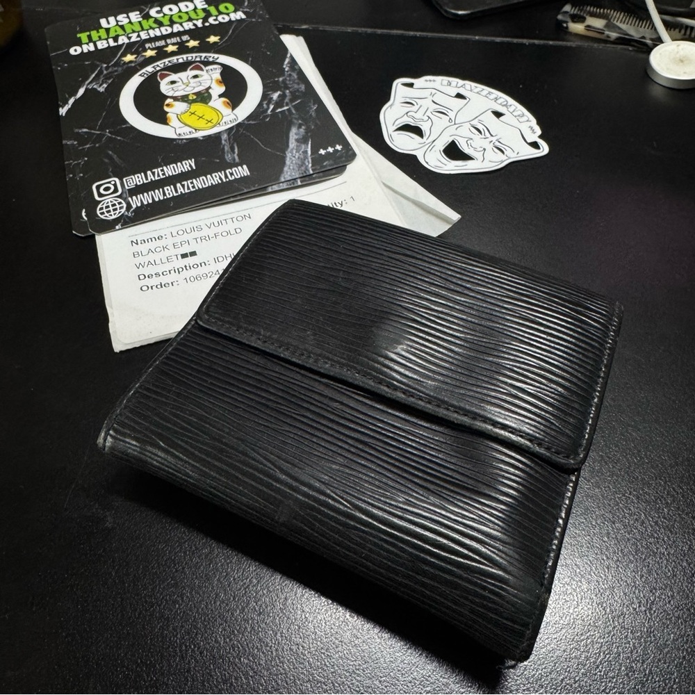 Louis Vuitton Epi Tri Fold Wallet